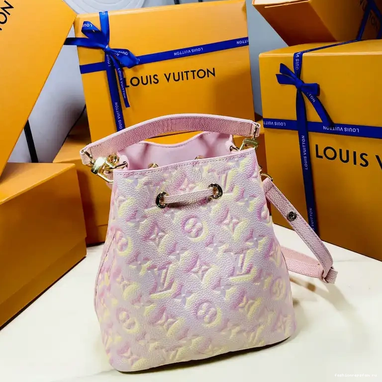 Fashionrep Bag LV 2207DJ0001 0515